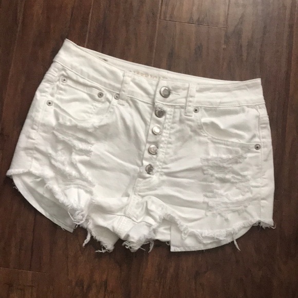 American Eagle Outfitters Pants - American eagle hi-rise festival white shorts
